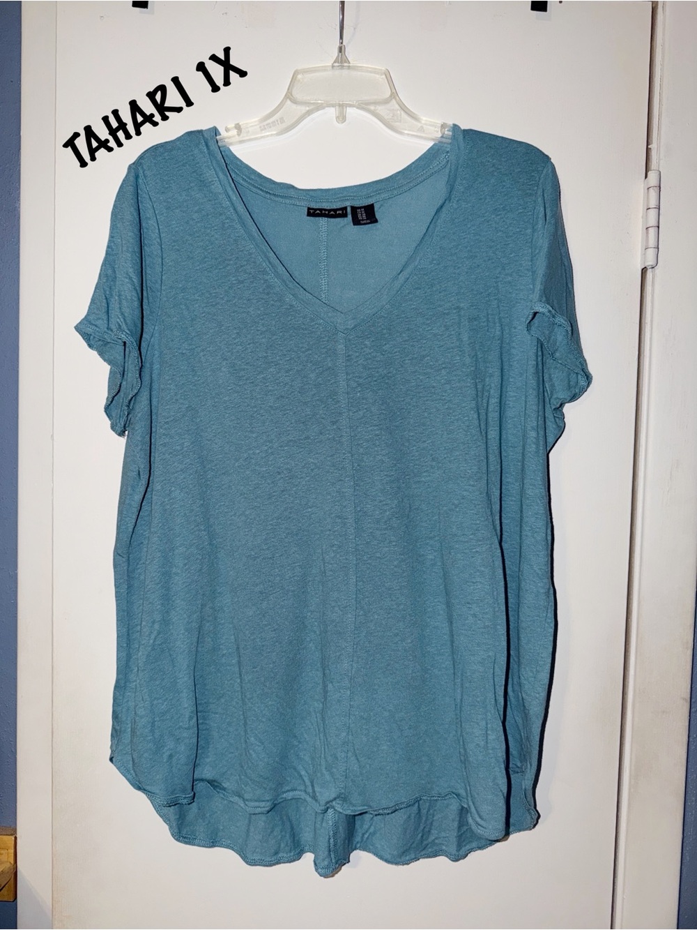 Tahari Teal V-Neck Short Sleeve Top - 1X LINEN